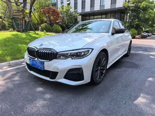 BMW 3 Series 2022 325Li M Traje nocturno deportivo Yao