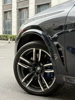 BMW X5 M 2021 X5 M extérieur photo 9 BMW X5 M 2021 X5 M extérieur photo 9