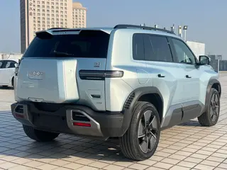 Fangchengbao Titanium 3 2025 501KM Полный привод Ultra Версия интерьер фото 6 Fangchengbao Titanium 3 2025 501KM Полный привод Ultra Версия интерьер фото 6