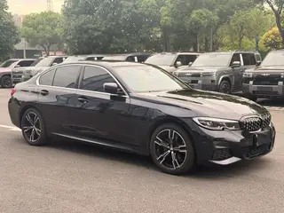 BMW 3 Series 2022 325i M Sports suit exterior photo 2 BMW 3 Series 2022 325i M Sports suit exterior photo 2