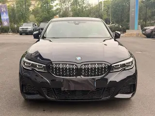 BMW 3 Series 2022 325i M Sports suit exterior photo 3 BMW 3 Series 2022 325i M Sports suit exterior photo 3