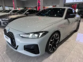 BMW 4 Series 2024 430i M Set de nuit de sport