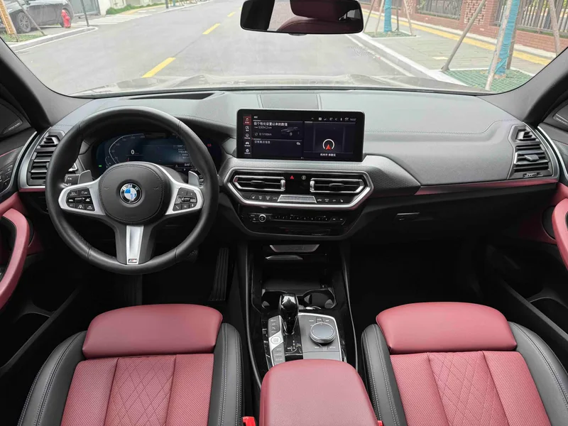 BMW X3 2022 Restyling xDrive30i Premium Class M Obsidian Night Suit exterior photo 7 BMW X3 2022 Restyling xDrive30i Premium Class M Obsidian Night Suit exterior photo 7