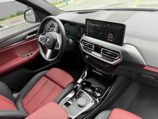 BMW X3 2022 Restyling xDrive30i Premium Class M Obsidian Night Suit interior photo 10 BMW X3 2022 Restyling xDrive30i Premium Class M Obsidian Night Suit interior photo 10