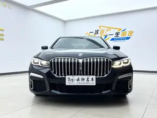 BMW 7 Series 2021 730Li M Sports suit exterior photo 2 BMW 7 Series 2021 730Li M Sports suit exterior photo 2