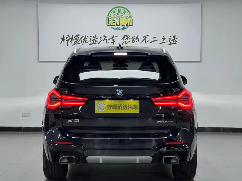 BMW X3 2022 xDrive25i M Спортивный костюм экстерьер фото 6 BMW X3 2022 xDrive25i M Спортивный костюм экстерьер фото 6