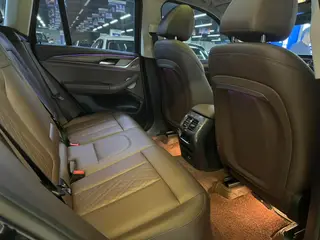 BMW X3 2022 Reforma xDrive30i Líder M Traje de noche Yao interior foto 16 BMW X3 2022 Reforma xDrive30i Líder M Traje de noche Yao interior foto 16
