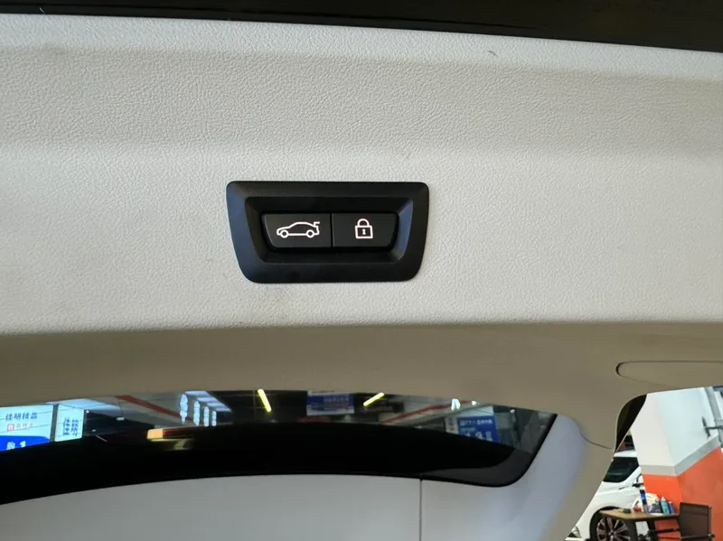 BMW X3 2022 Reforma xDrive30i Líder M Traje de noche Yao interior foto 18 BMW X3 2022 Reforma xDrive30i Líder M Traje de noche Yao interior foto 18