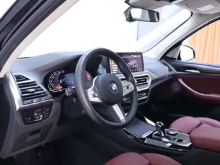 BMW X3 2023 xDrive30i Leading Type M Obsidian Night Suit interior photo 12 BMW X3 2023 xDrive30i Leading Type M Obsidian Night Suit interior photo 12