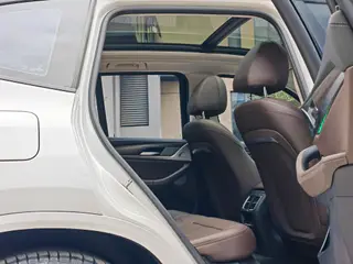 BMW X3 2022 xDrive30i Leading Type M Obsidian Night Suit interior photo 13