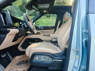 Fangchengbao Leopard 8 2025 Edición insignia de Zhiyong 7 Asiento interior foto 11 Fangchengbao Leopard 8 2025 Edición insignia de Zhiyong 7 Asiento interior foto 11