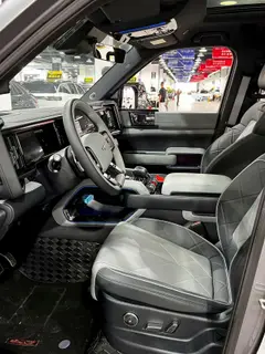 Fangchengbao Leopard 5 2025 125KM God Zhijia Ultra version exterior photo 6 Fangchengbao Leopard 5 2025 125KM God Zhijia Ultra version exterior photo 6