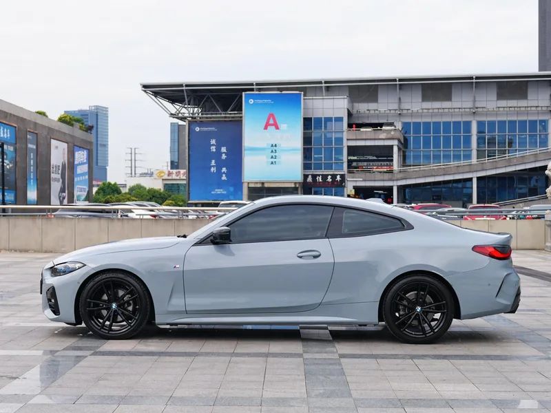 BMW 4 Series 2023 425i M Sports suit exterior photo 3 BMW 4 Series 2023 425i M Sports suit exterior photo 3