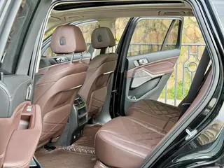 BMW X5 2022 xDrive 30Li Tipo de lujo M Conjunto deportivo interior foto 8