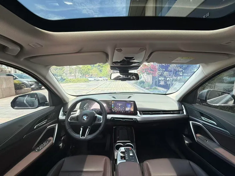 BMW X1 2023 sDrive25Li X Design Suit exterior photo 4 BMW X1 2023 sDrive25Li X Design Suit exterior photo 4