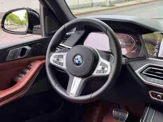 BMW X7 2022 xDrive40i Tipo de lujo M Conjunto deportivo interior foto 13 BMW X7 2022 xDrive40i Tipo de lujo M Conjunto deportivo interior foto 13