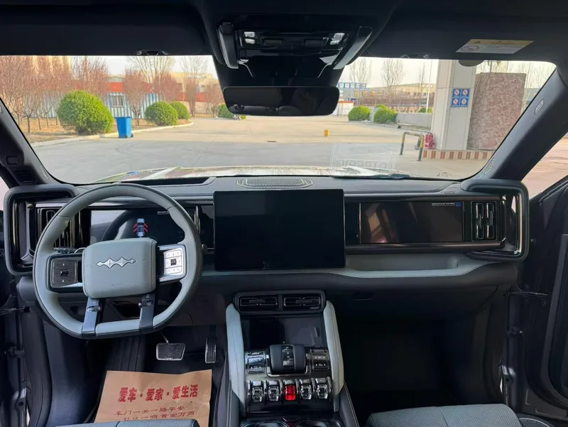 Fangchengbao Leopard 5 2025 125KM God Zhijia Ultra version interior photo 6 Fangchengbao Leopard 5 2025 125KM God Zhijia Ultra version interior photo 6