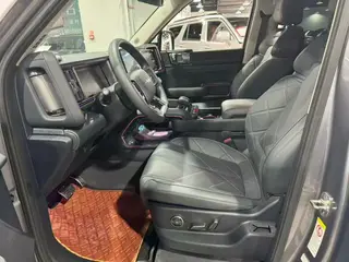 Fangchengbao Leopard 5 2025 125KM God Zhijia Max version interior photo 8 Fangchengbao Leopard 5 2025 125KM God Zhijia Max version interior photo 8