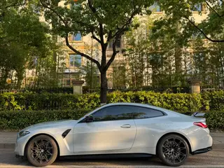 BMW M4 2022 M4 Coupé Versión Thunder exterior foto 3 BMW M4 2022 M4 Coupé Versión Thunder exterior foto 3