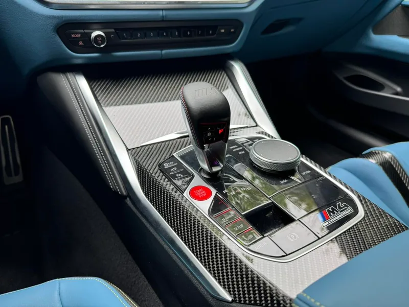 BMW M4 2022 M4 Coupé Versión Thunder interior foto 12 BMW M4 2022 M4 Coupé Versión Thunder interior foto 12