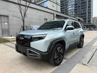 Fangchengbao Titanium 3 2025 501KM Tracción a las cuatro ruedas Ultra Edición exterior foto 1 Fangchengbao Titanium 3 2025 501KM Tracción a las cuatro ruedas Ultra Edición exterior foto 1