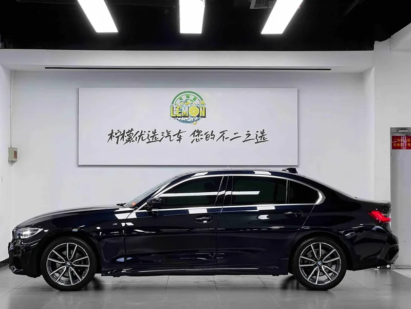 BMW 3 Series 2022 325Li M Спортивный костюм экстерьер фото 5 BMW 3 Series 2022 325Li M Спортивный костюм экстерьер фото 5