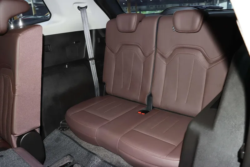 Jetour X90 PLUS 2023 Restyling 1.6TD DCT Villa interior photo 12 Jetour X90 PLUS 2023 Restyling 1.6TD DCT Villa interior photo 12