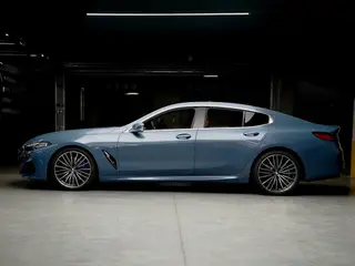 BMW 8 Series 2021 840i Четырехдверное купе M Спортивный костюм экстерьер фото 3 BMW 8 Series 2021 840i Четырехдверное купе M Спортивный костюм экстерьер фото 3