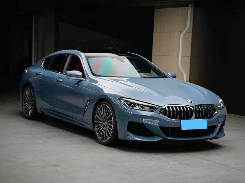 BMW 8 Series 2021 840i Четырехдверное купе M Спортивный костюм экстерьер фото 4 BMW 8 Series 2021 840i Четырехдверное купе M Спортивный костюм экстерьер фото 4