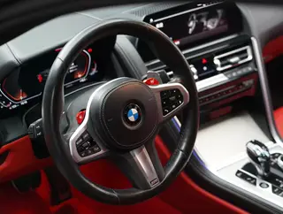 BMW 8 Series 2021 840i Четырехдверное купе M Спортивный костюм интерьер фото 15 BMW 8 Series 2021 840i Четырехдверное купе M Спортивный костюм интерьер фото 15