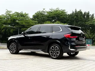 BMW X1 2023 sDrive25Li X Design Suit exterior photo 4 BMW X1 2023 sDrive25Li X Design Suit exterior photo 4