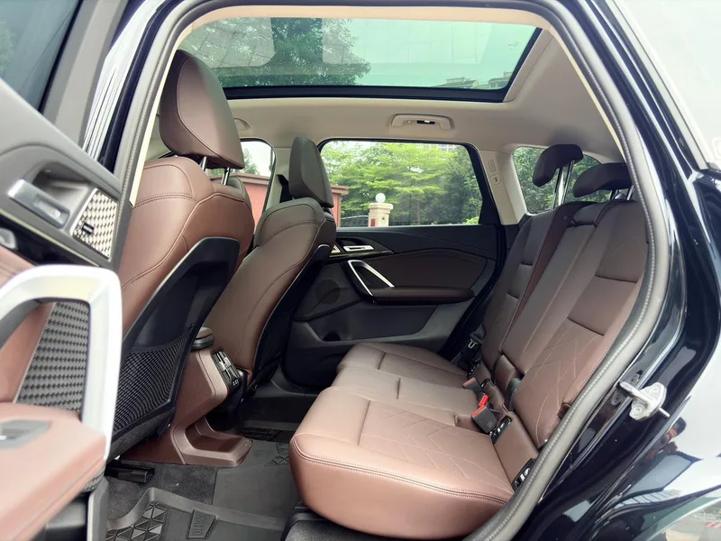 BMW X1 2023 sDrive25Li X Design Suit interior photo 8 BMW X1 2023 sDrive25Li X Design Suit interior photo 8