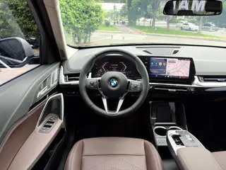 BMW X1 2023 sDrive25Li X Design Suit interior photo 14 BMW X1 2023 sDrive25Li X Design Suit interior photo 14