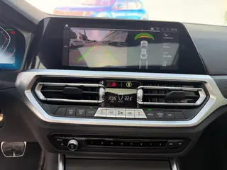 BMW 4 Series 2022 425i M Sports suit interior photo 14 BMW 4 Series 2022 425i M Sports suit interior photo 14