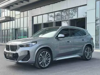 BMW X1 2023 sDrive25Li M Conjunto deportivo