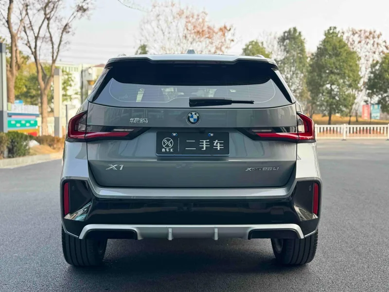 BMW X1 2023 sDrive25Li M Sports suit exterior photo 5