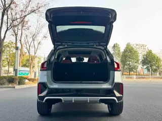 BMW X1 2023 sDrive25Li M Sports suit exterior photo 6