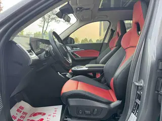 BMW X1 2023 sDrive25Li M Sports suit interior photo 18