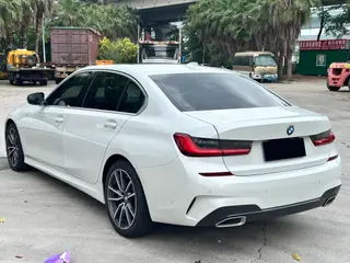 BMW 3 Series 2021 Second change 325Li M Sports suit interior photo 7 BMW 3 Series 2021 Second change 325Li M Sports suit interior photo 7