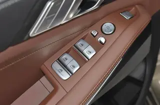 BMW X7 2022 xDrive40i Ведущие роскошные костюмы экстерьер фото 9 BMW X7 2022 xDrive40i Ведущие роскошные костюмы экстерьер фото 9