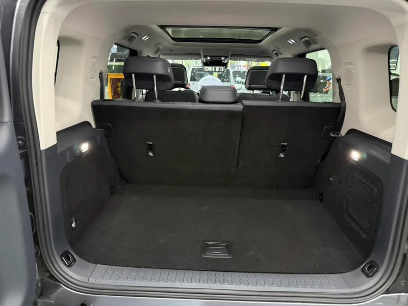 Fangchengbao Leopard 5 2025 Cloud Cage Laser Dry Kun Smart Driving Edition interior photo 13 Fangchengbao Leopard 5 2025 Cloud Cage Laser Dry Kun Smart Driving Edition interior photo 13