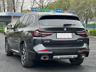 BMW X3 2022 xDrive25i M Conjunto deportivo exterior foto 3 BMW X3 2022 xDrive25i M Conjunto deportivo exterior foto 3