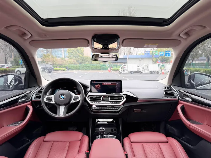 BMW X3 2022 xDrive25i M Conjunto deportivo exterior foto 5 BMW X3 2022 xDrive25i M Conjunto deportivo exterior foto 5