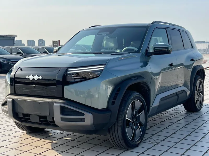 Fangchengbao Titanium 3 2025 501KM Four-wheel drive Ultra version exterior photo 1 Fangchengbao Titanium 3 2025 501KM Four-wheel drive Ultra version exterior photo 1