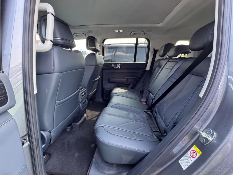 Fangchengbao Leopard 5 2025 125KM God Zhijia Ultra version interior photo 10 Fangchengbao Leopard 5 2025 125KM God Zhijia Ultra version interior photo 10