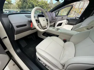 Li Auto i6 2025 Four-wheel drive Standard Edition interior photo 10 Li Auto i6 2025 Four-wheel drive Standard Edition interior photo 10
