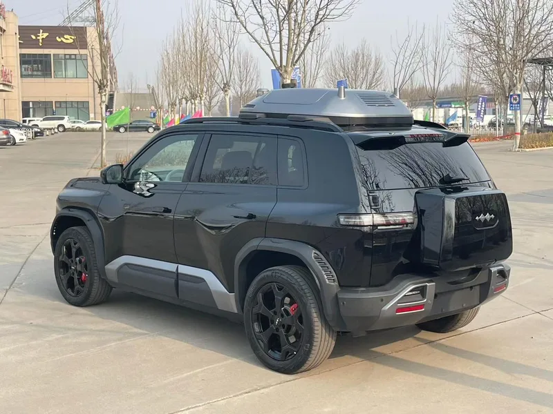 Fangchengbao Titanium 3 2025 501KM Four-wheel drive drone version interior photo 9