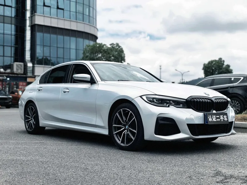 BMW 3 Series 2022 325Li M Sports suit exterior photo 3 BMW 3 Series 2022 325Li M Sports suit exterior photo 3