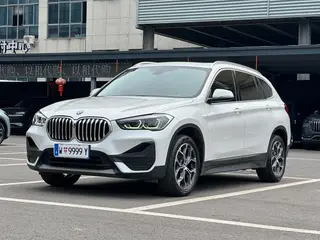 BMW X1 2022 sDrive25Li Лидирующий