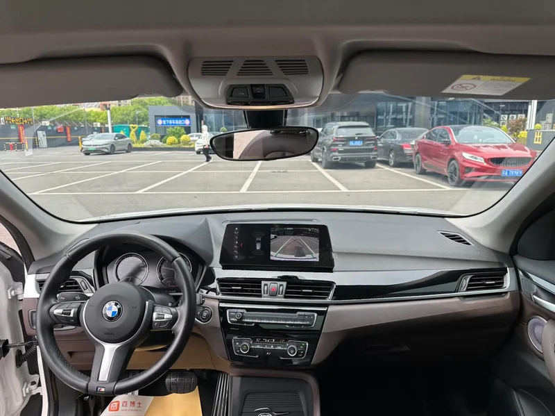 BMW X1 2022 sDrive25Li Líder interior foto 11 BMW X1 2022 sDrive25Li Líder interior foto 11